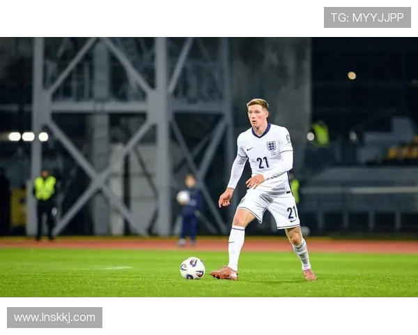 曼城欲以7500万镑引进安德森面临切尔西激烈竞争